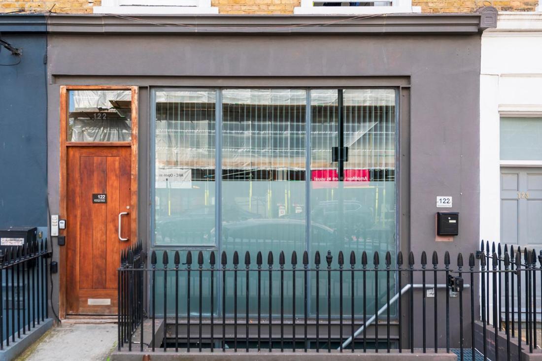 Modern Spacious Apartment In Islington London Exterior photo